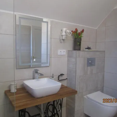 Levendulas Apartman Apartment Balatonalmadi