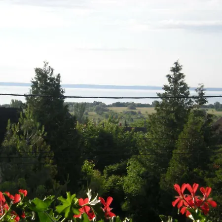 شقة Levendulas Balatonalmádi